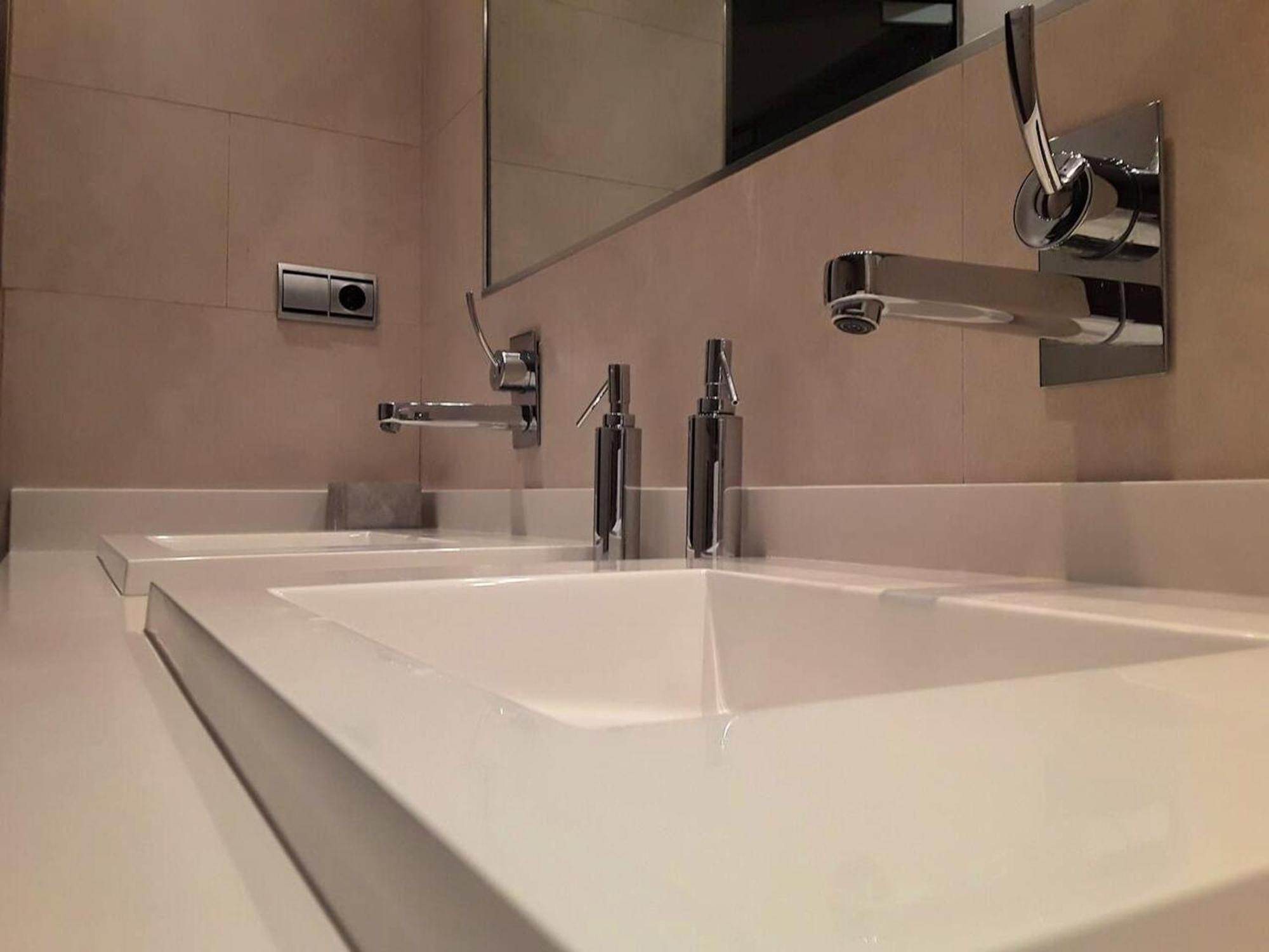 Comfortable Apartment In Zaragoza 67 M² Near The Centre Buitenkant foto