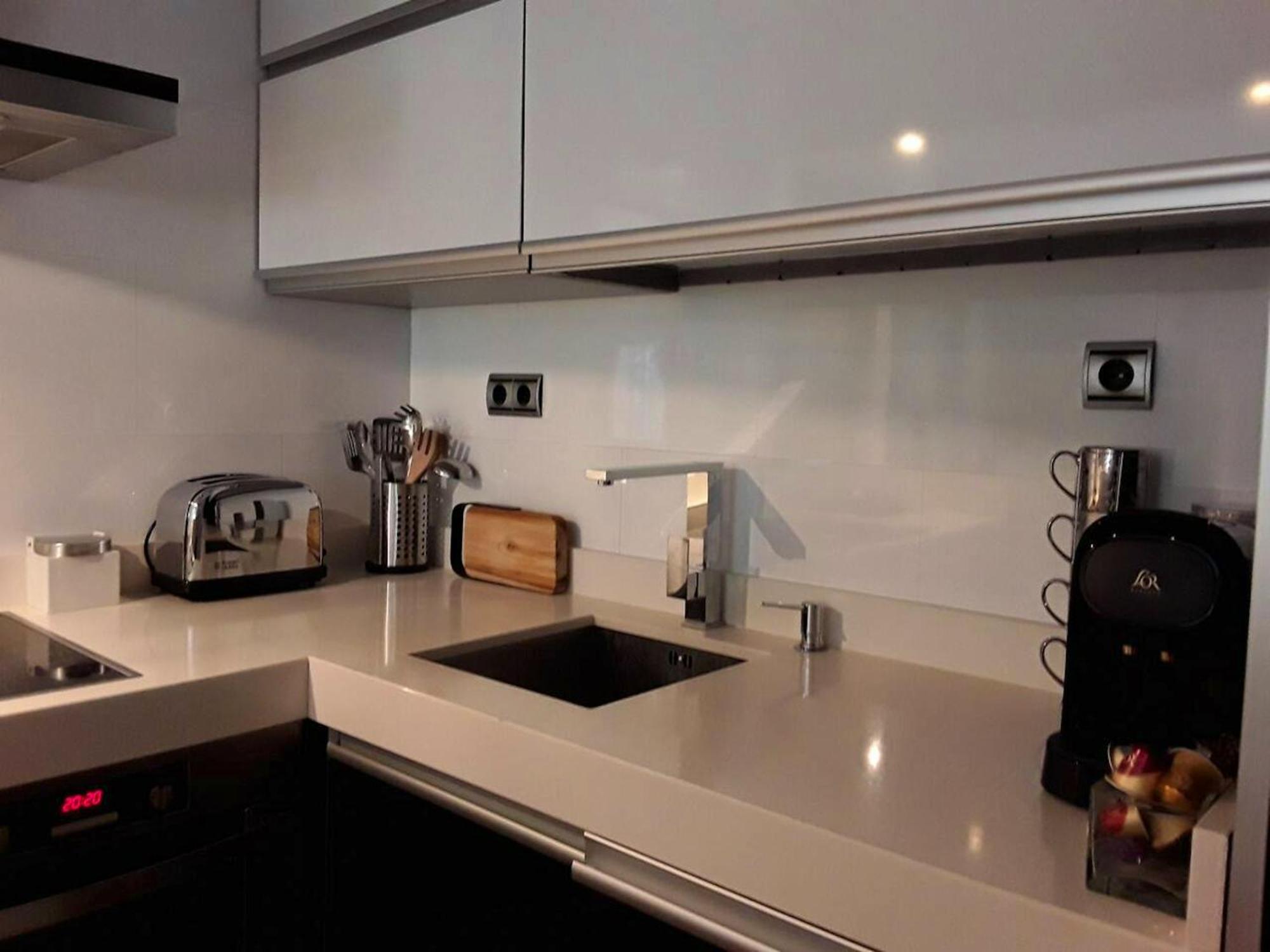 Comfortable Apartment In Zaragoza 67 M² Near The Centre Buitenkant foto